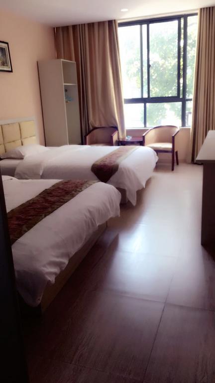 Suzhou City Express Hotel Екстер'єр фото